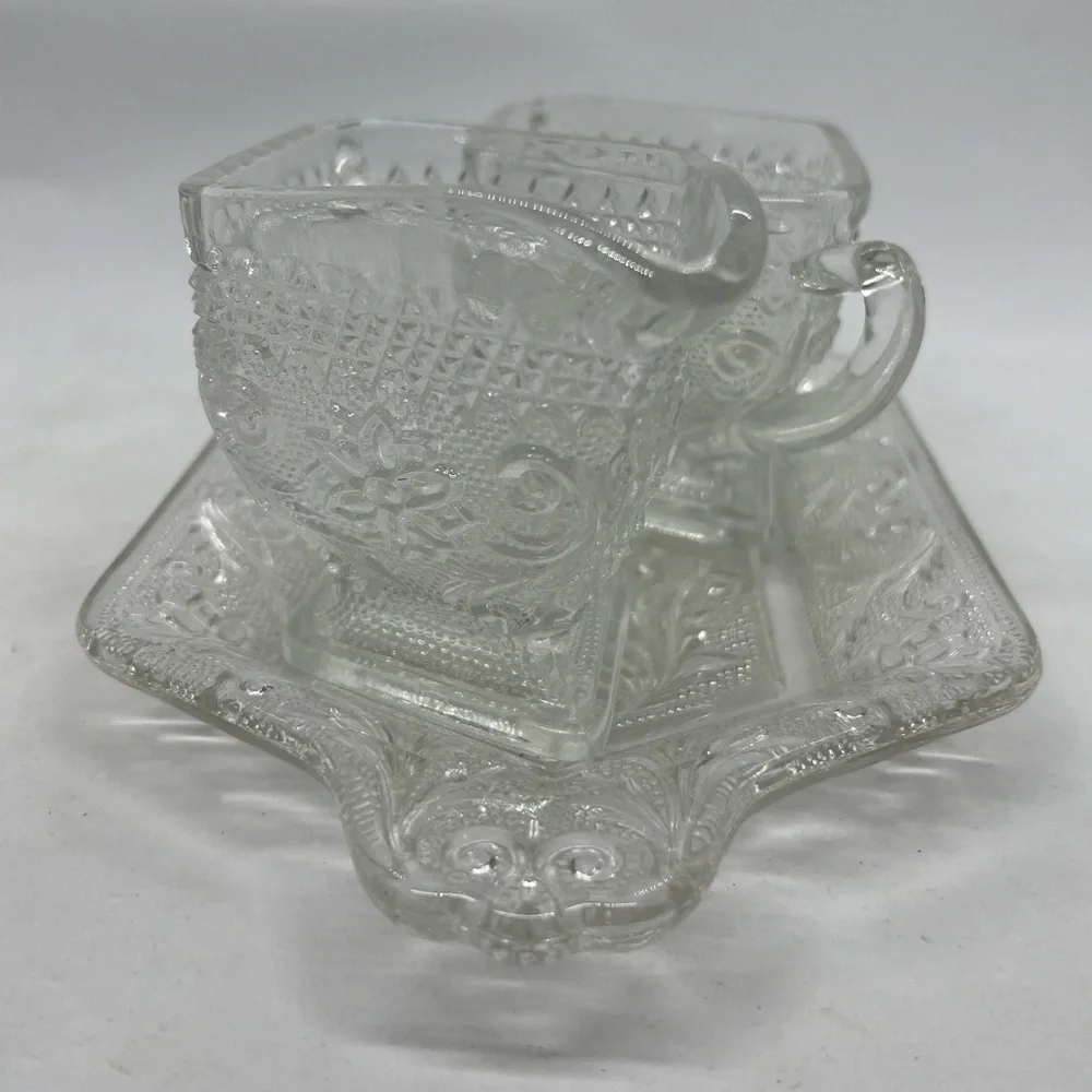 Vintage Indiana Tiara Sandwich Glass Sugar and Creamer Set